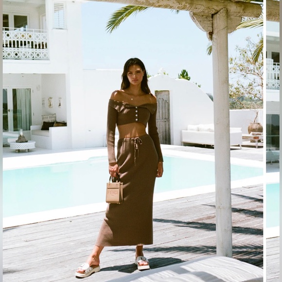 SABO SKIRT | Ribbed Top - Picture 3 of 7